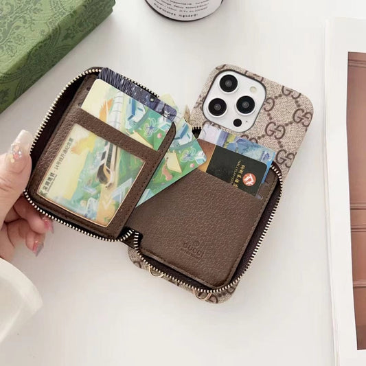 Tunde Store Your Everyday Carry with the Gucci Ophidia iPhone 16 Wallet Case